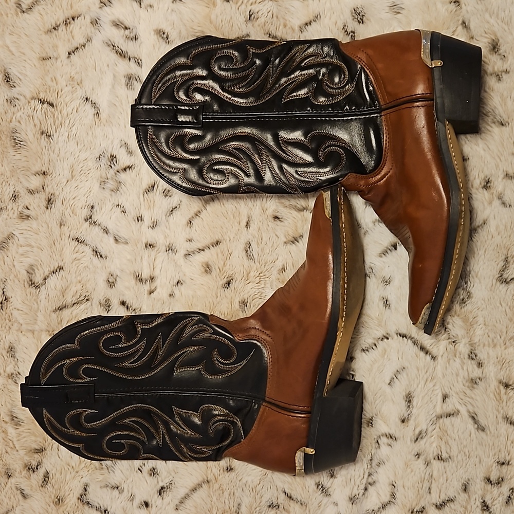 Laredo Cowbow Boots